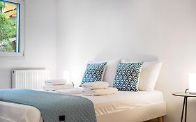 Elegant 2Bd Apartment Near Acropolis By Ilsofoir Collection